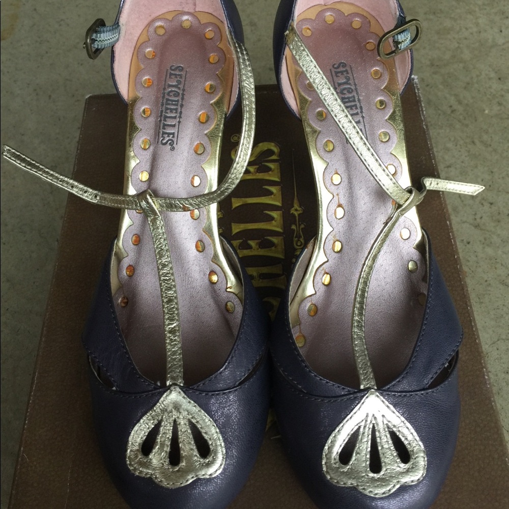 Seychelles Heels